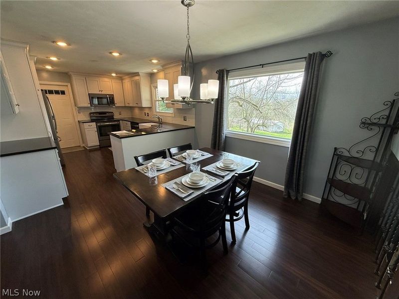 3135 Circleview Drive NW, Dover, OH 44622 Photo 9