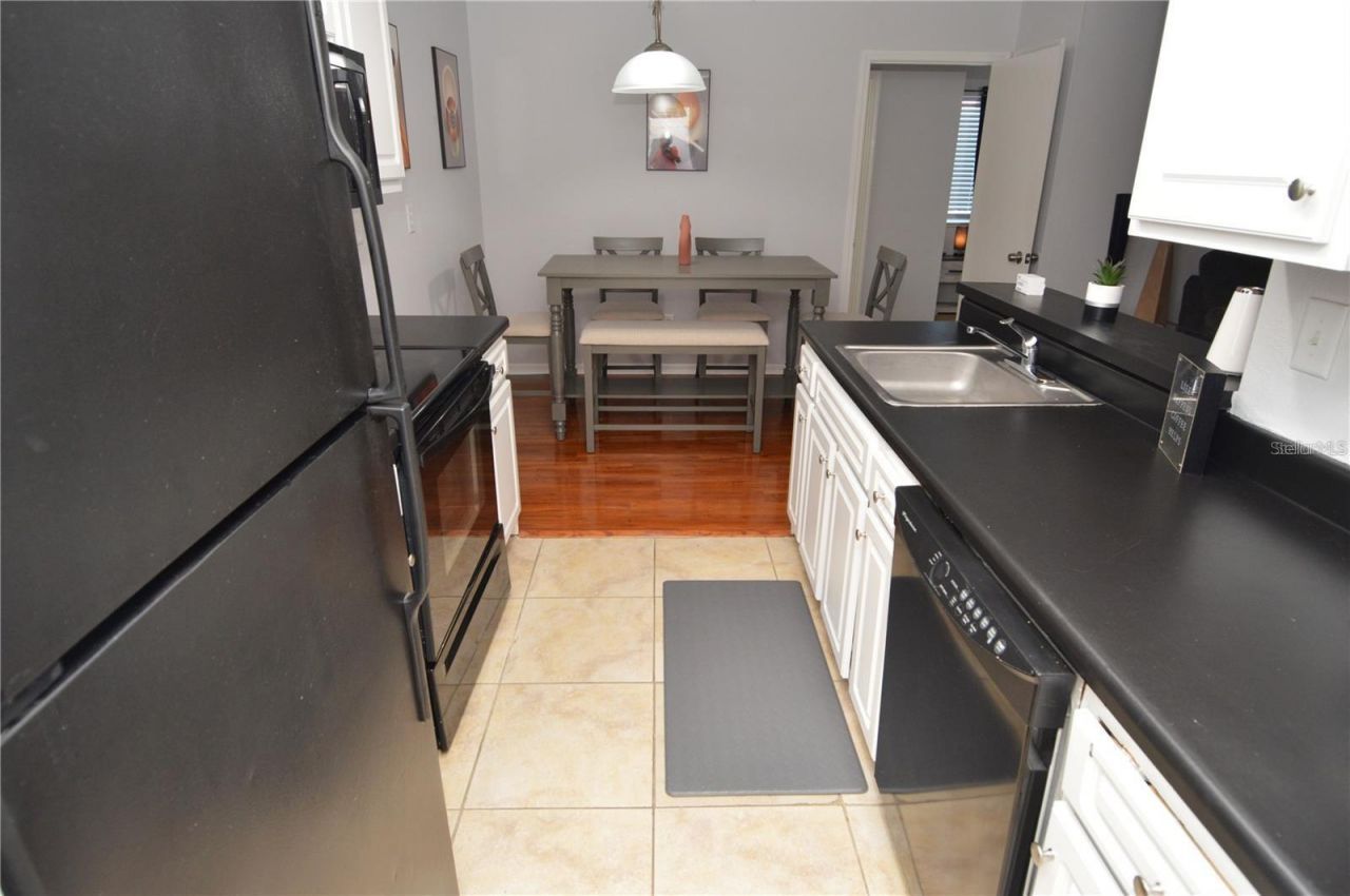 10263 Gandy Boulevard N, Unit 108, Saint Petersburg, FL 33702 Photo