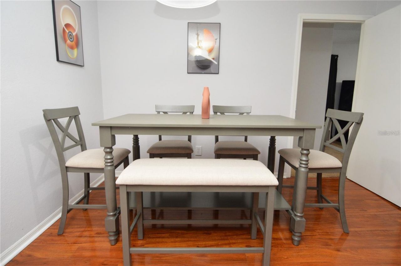 10263 Gandy Boulevard N, Unit 108, Saint Petersburg, FL 33702 Photo