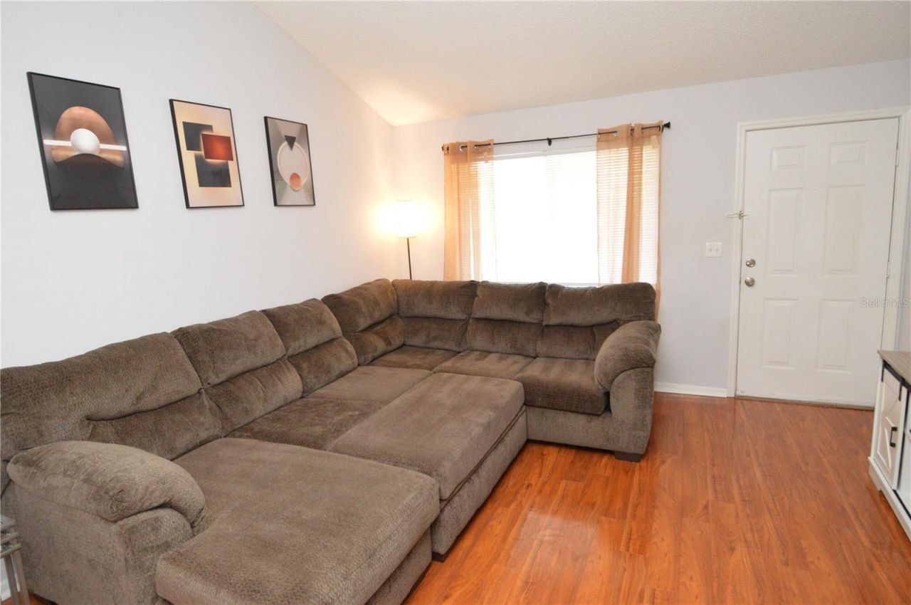 10263 Gandy Boulevard N, Unit 108, Saint Petersburg, FL 33702 Photo