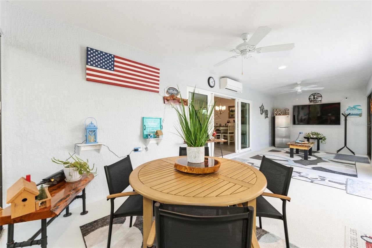 1694 Colleen Court , The Villages, FL 34762 Photo