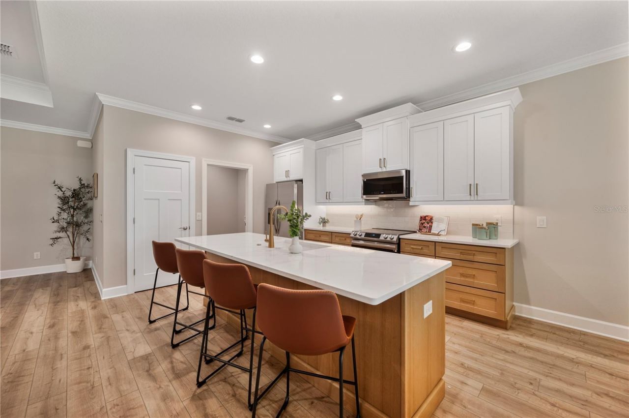 4537 Fairway Oaks Drive , Mulberry, FL 33860 Photo