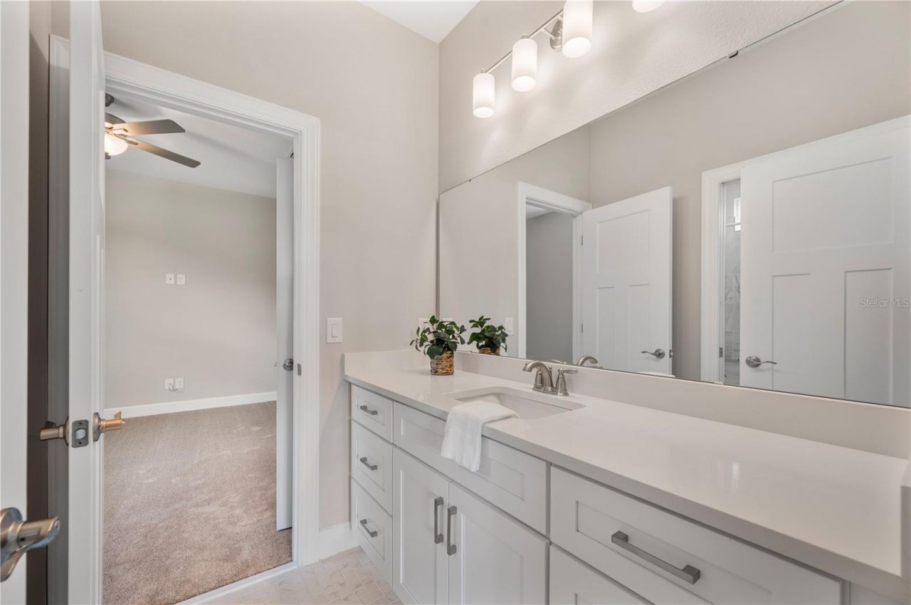 4537 Fairway Oaks Drive , Mulberry, FL 33860 Photo