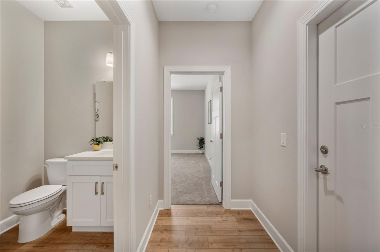 4537 Fairway Oaks Drive , Mulberry, FL 33860 Photo