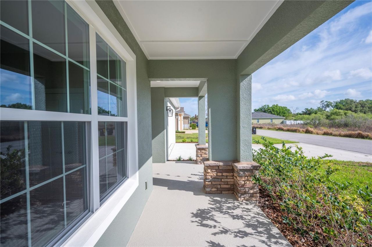 4537 Fairway Oaks Drive , Mulberry, FL 33860 Photo