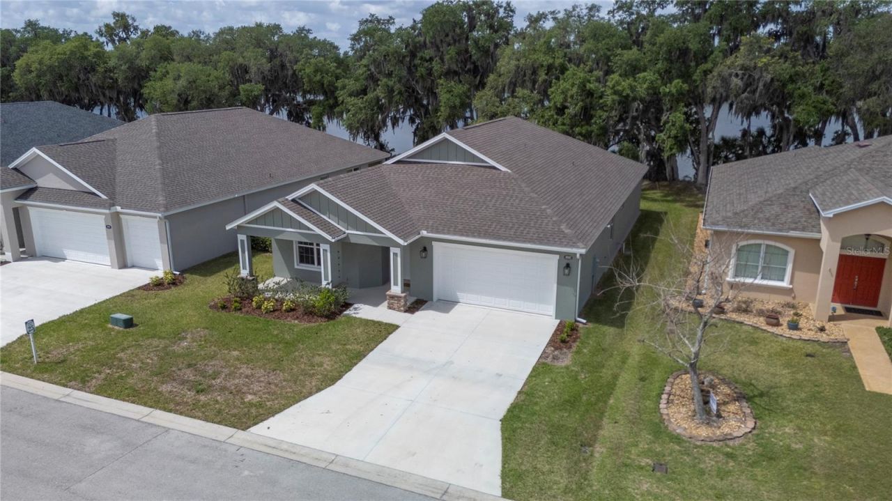 4537 Fairway Oaks Drive , Mulberry, FL 33860 Photo