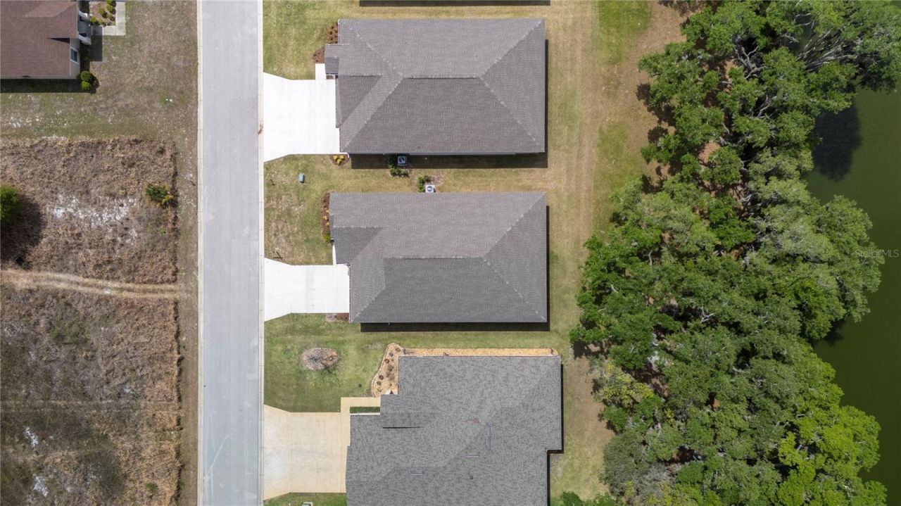 4537 Fairway Oaks Drive , Mulberry, FL 33860 Photo