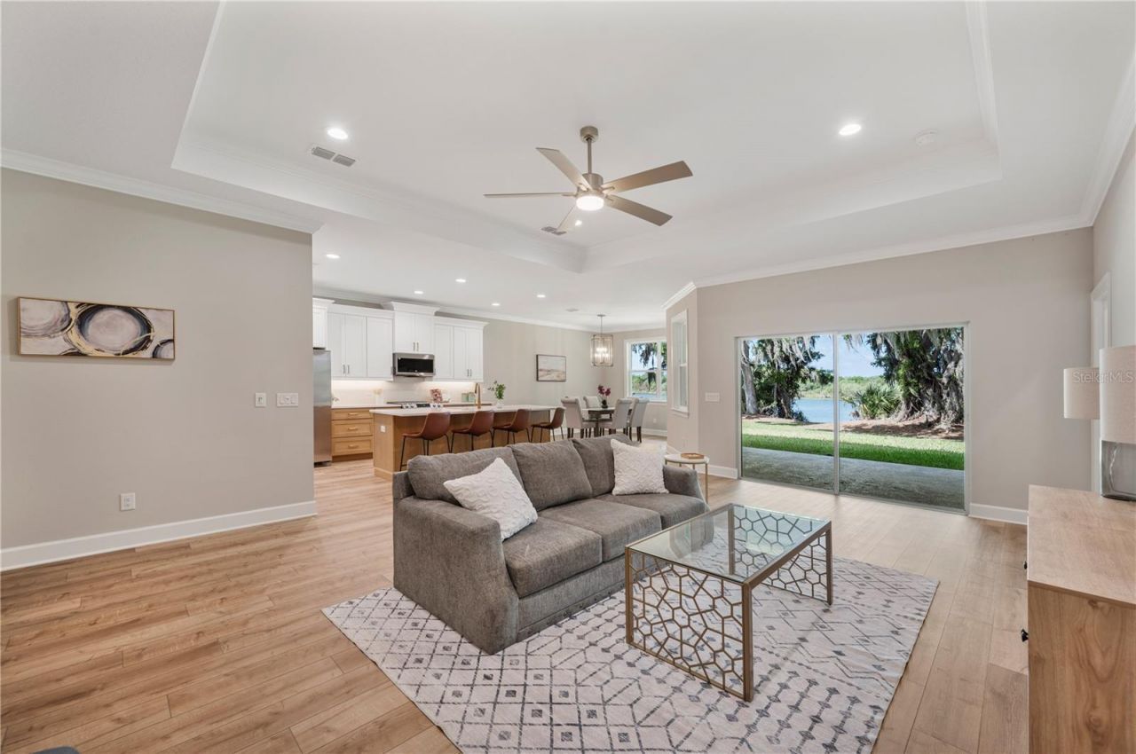 4537 Fairway Oaks Drive , Mulberry, FL 33860 Photo