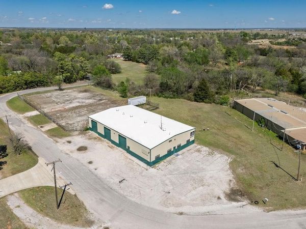 14 Oak Drive, Shawnee, OK 74804