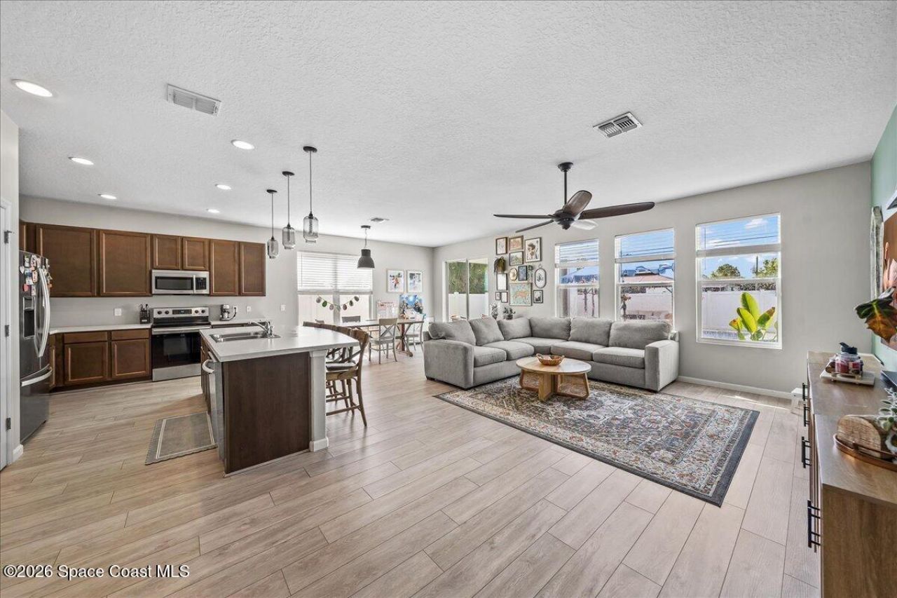524 Corbin Circle Sw, Palm Bay, FL 32908 Photo