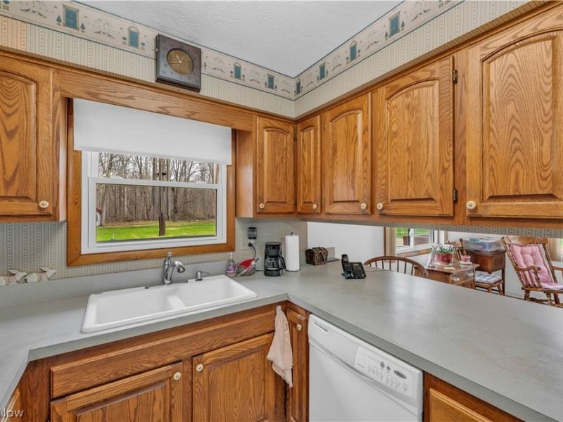 24292 Forestview Drive, Columbia Station, OH 44028 Photo 29