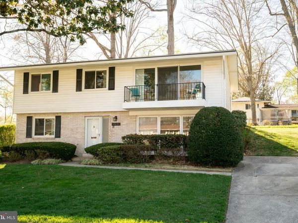 13820 ARCTIC AVENUE, ROCKVILLE, MD 20853