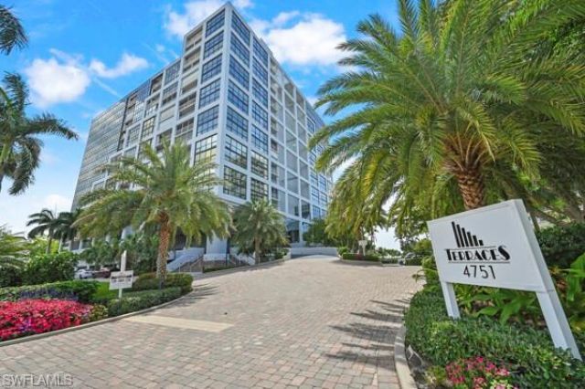 4751 Gulf Shore Blvd N, Unit 1601, Naples, FL 34103 Photo