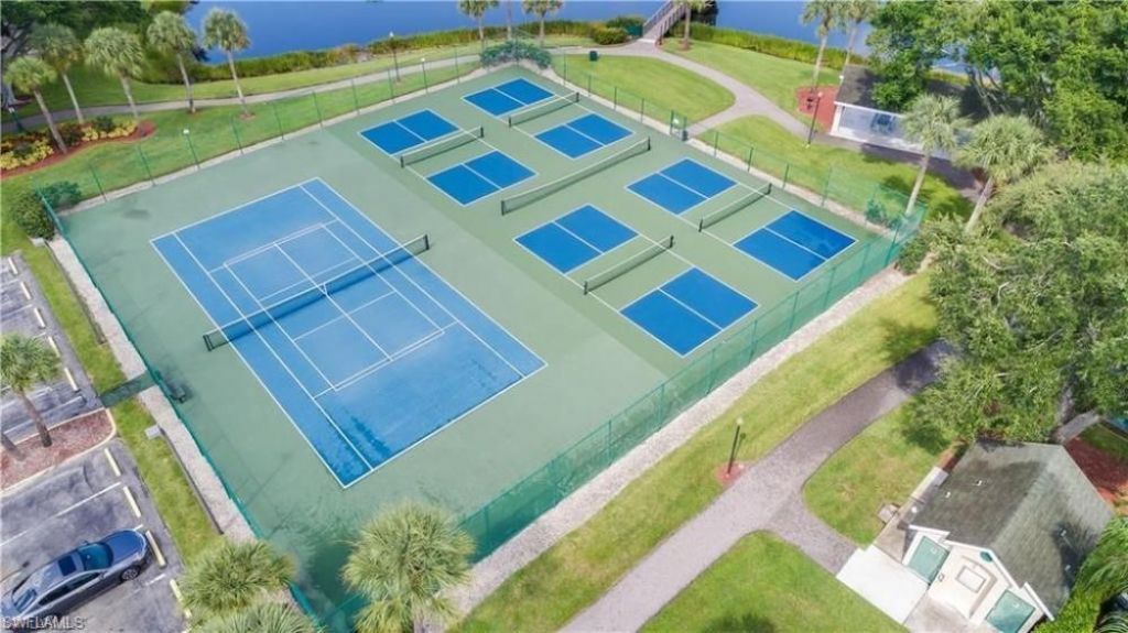 15124 Palm Isle Dr, Fort Myers, FL 33919 Photo