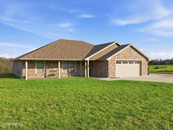 7902 BLAND, New Bloomfield, MO 65063