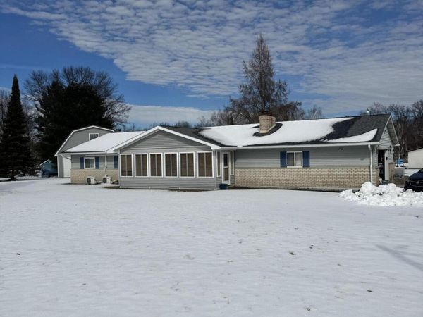 6384 Larch Trail, Lake, MI 48632