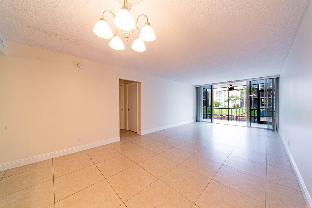 6 Royal Palm Way, Unit 102, Boca Raton, FL 33432 Photo