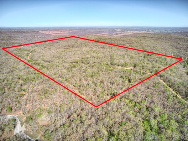 Bartlett Road , Mounds, OK 74047