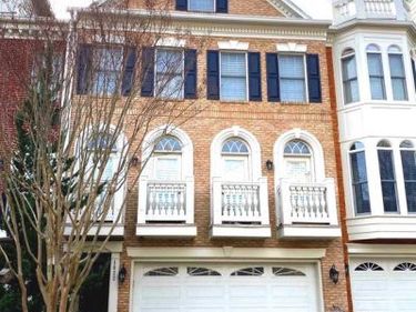 1824 FONTHILL, Unit 21, MCLEAN, VA 22102