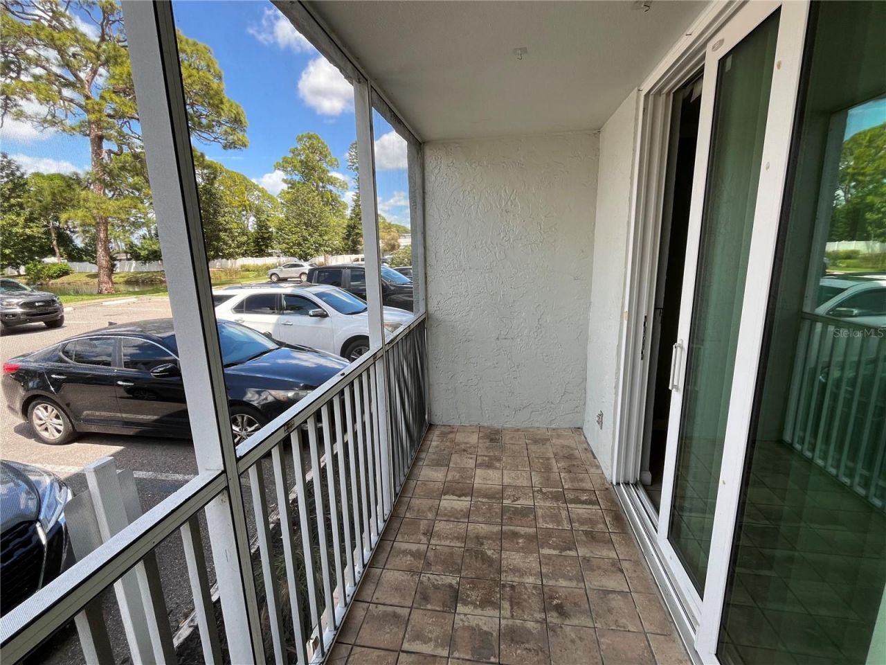 2650 Coconut Bay Ln Lane , Unit 518 (1i), Sarasota, FL 34237 Photo