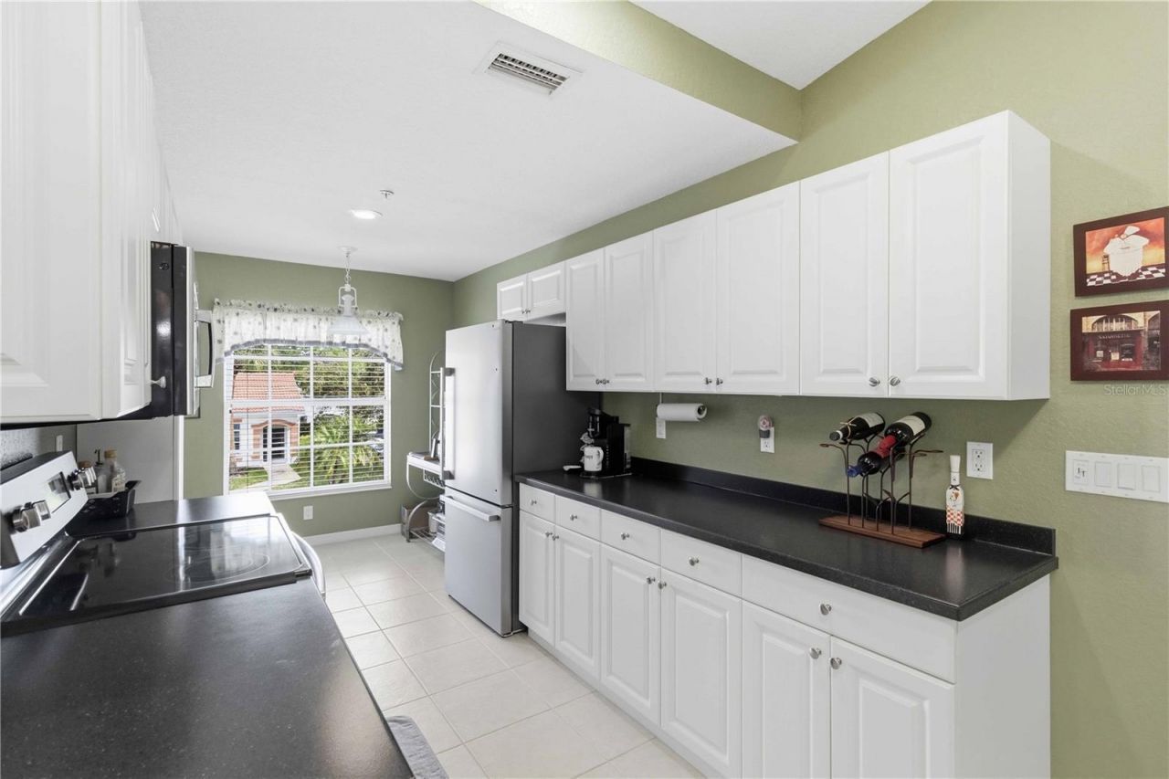 7532 Marsh Orchid Circle , Unit 201, Bradenton, FL 34203 Photo