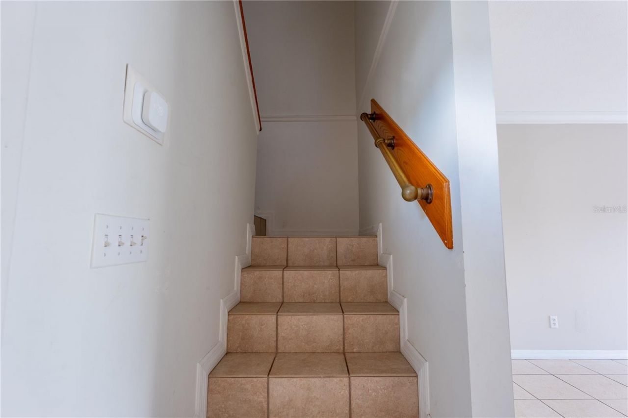 6860 Whitman Court, Unit 32B, Sarasota, FL 34243 Photo