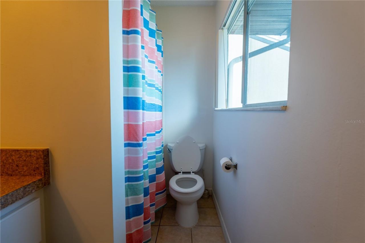 6860 Whitman Court, Unit 32B, Sarasota, FL 34243 Photo