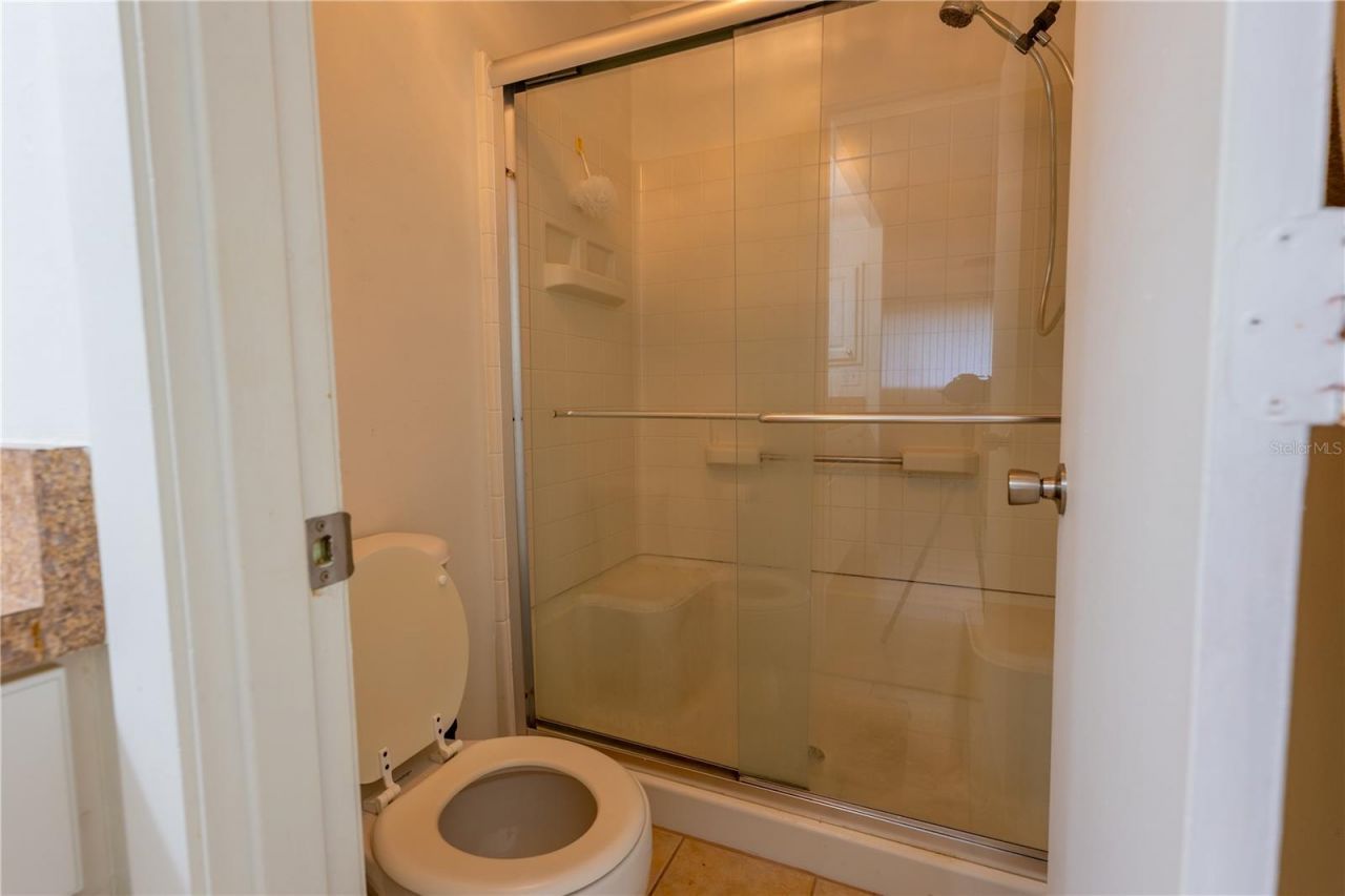 6860 Whitman Court, Unit 32B, Sarasota, FL 34243 Photo