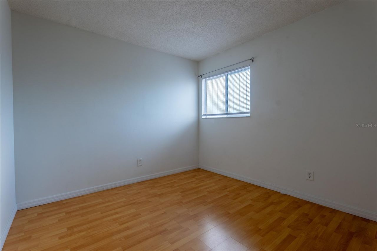 6860 Whitman Court, Unit 32B, Sarasota, FL 34243 Photo