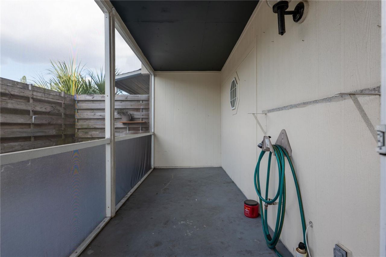 6860 Whitman Court, Unit 32B, Sarasota, FL 34243 Photo