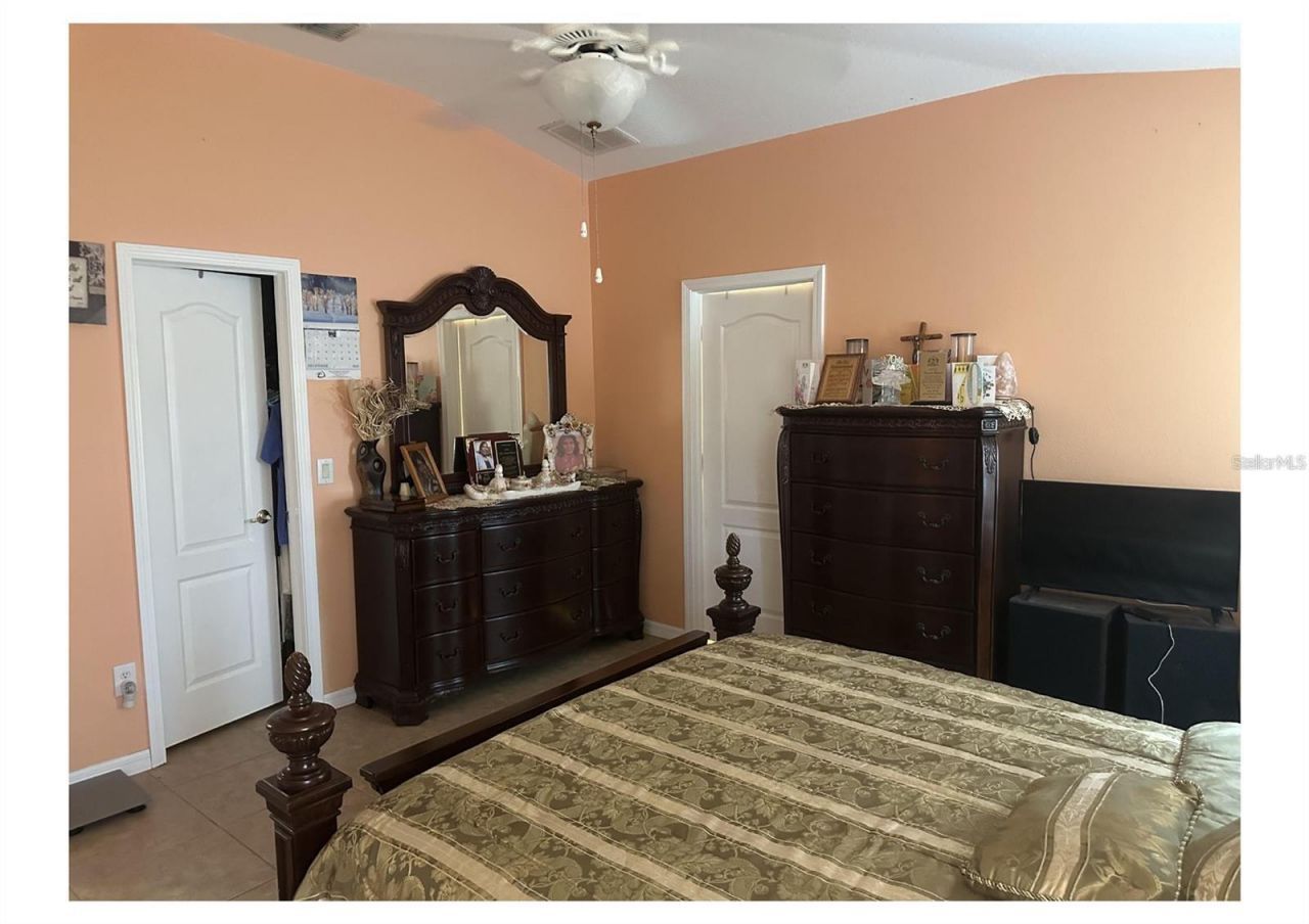 6812 Aramon Court, Wesley Chapel, FL 33545 Photo