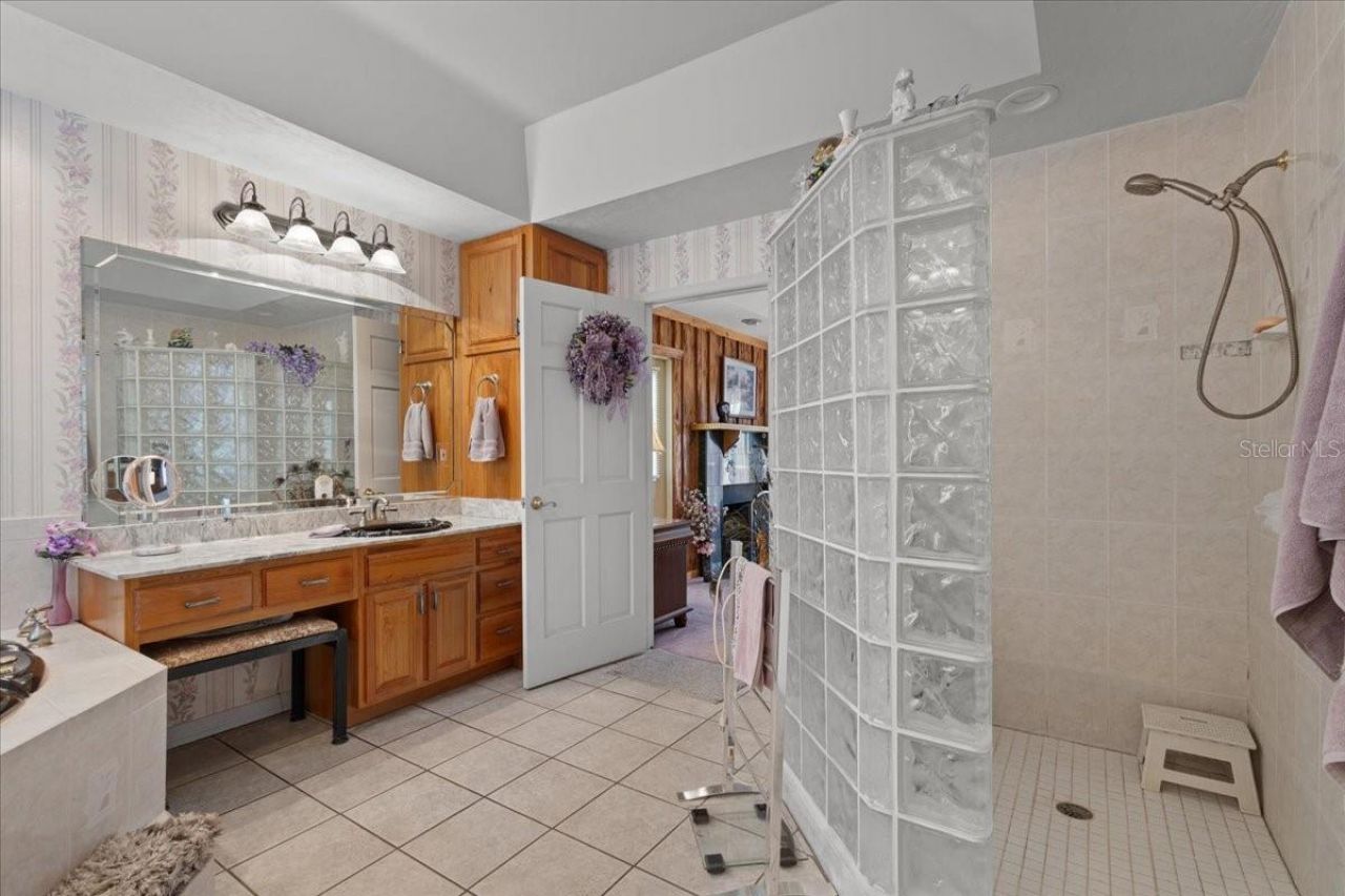 124 NE 824th Street , Old Town, FL 32680 Photo