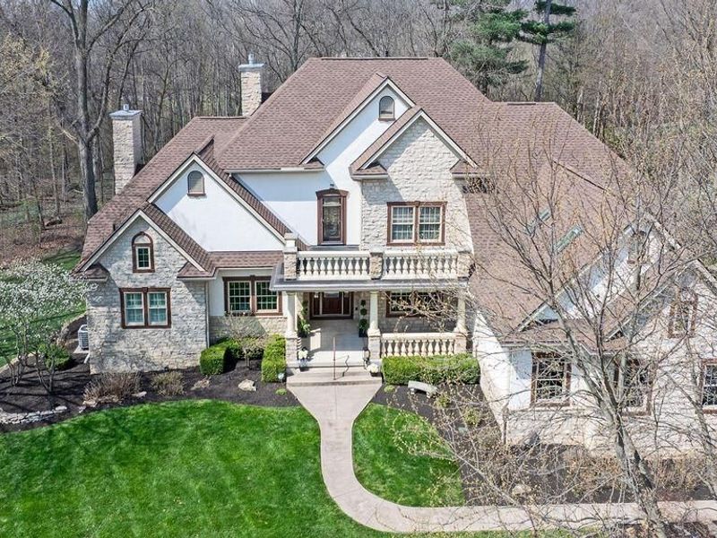 1420 Elkhorn Drive, Blacklick, OH 43004 Photo 2