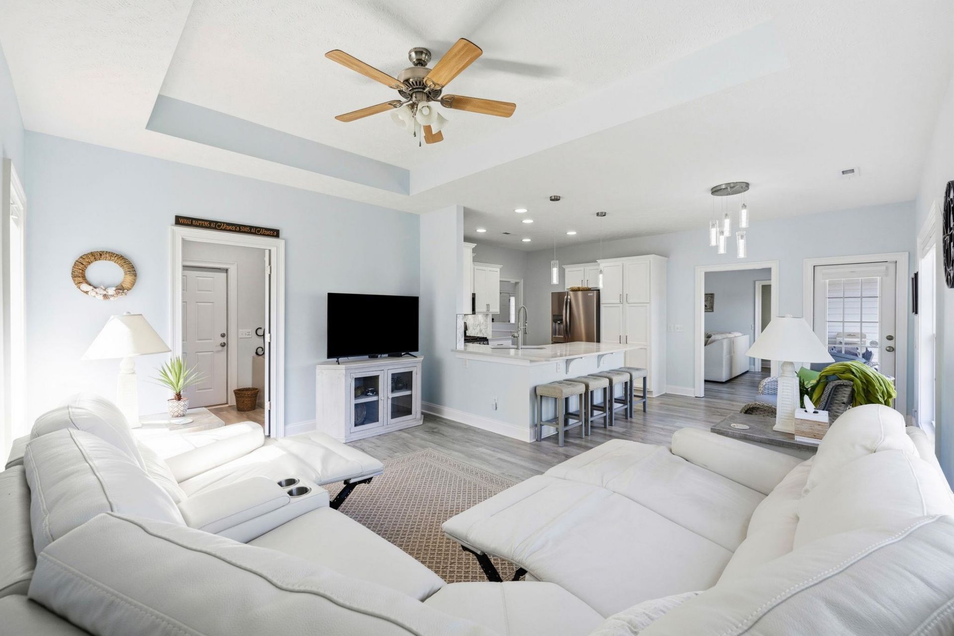 146 Harbor Lights Dr.  Photo 16