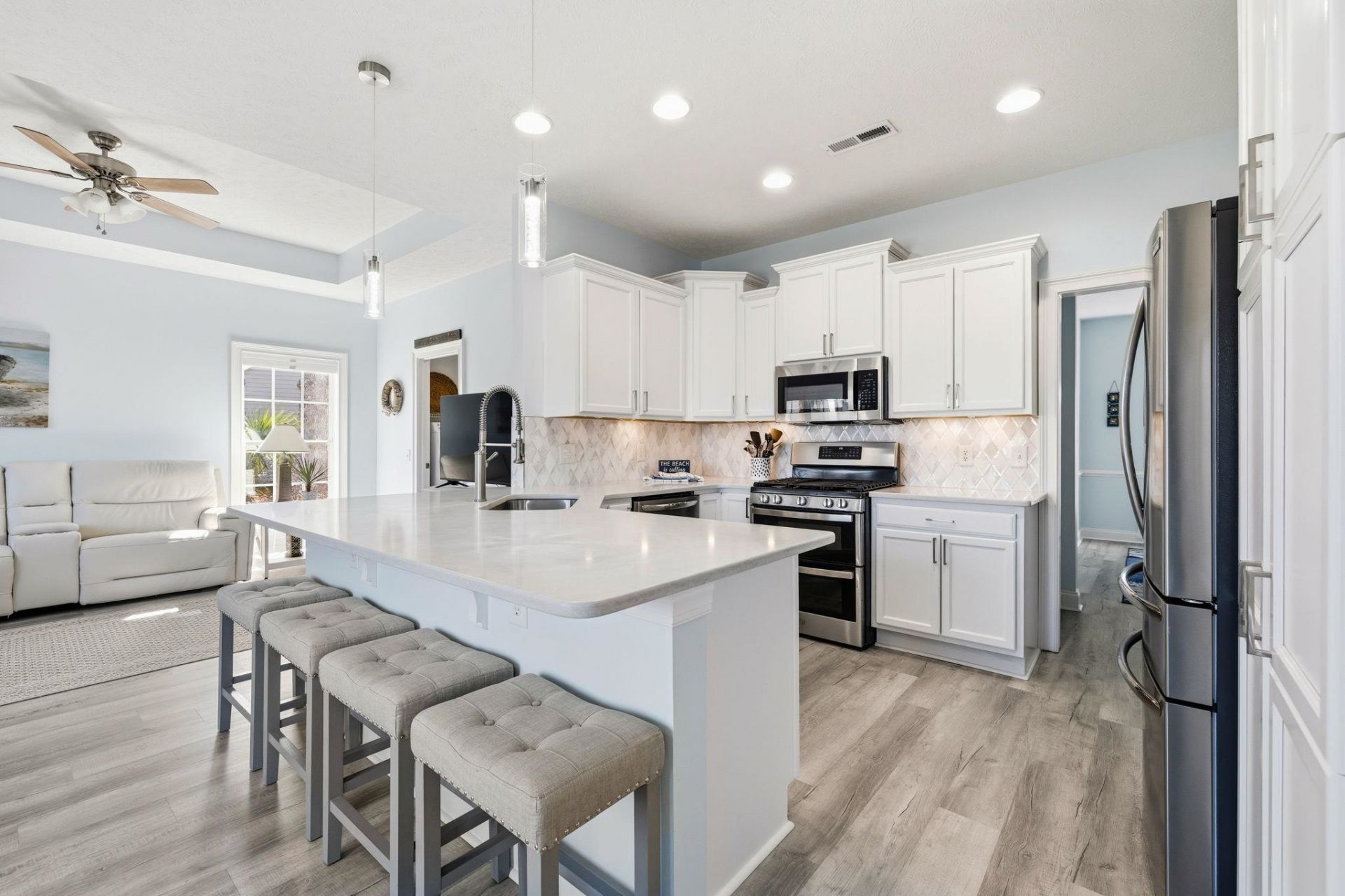 146 Harbor Lights Dr.  Photo 19