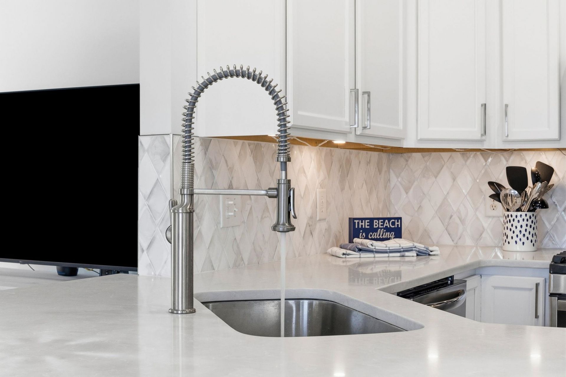 146 Harbor Lights Dr.  Photo 23