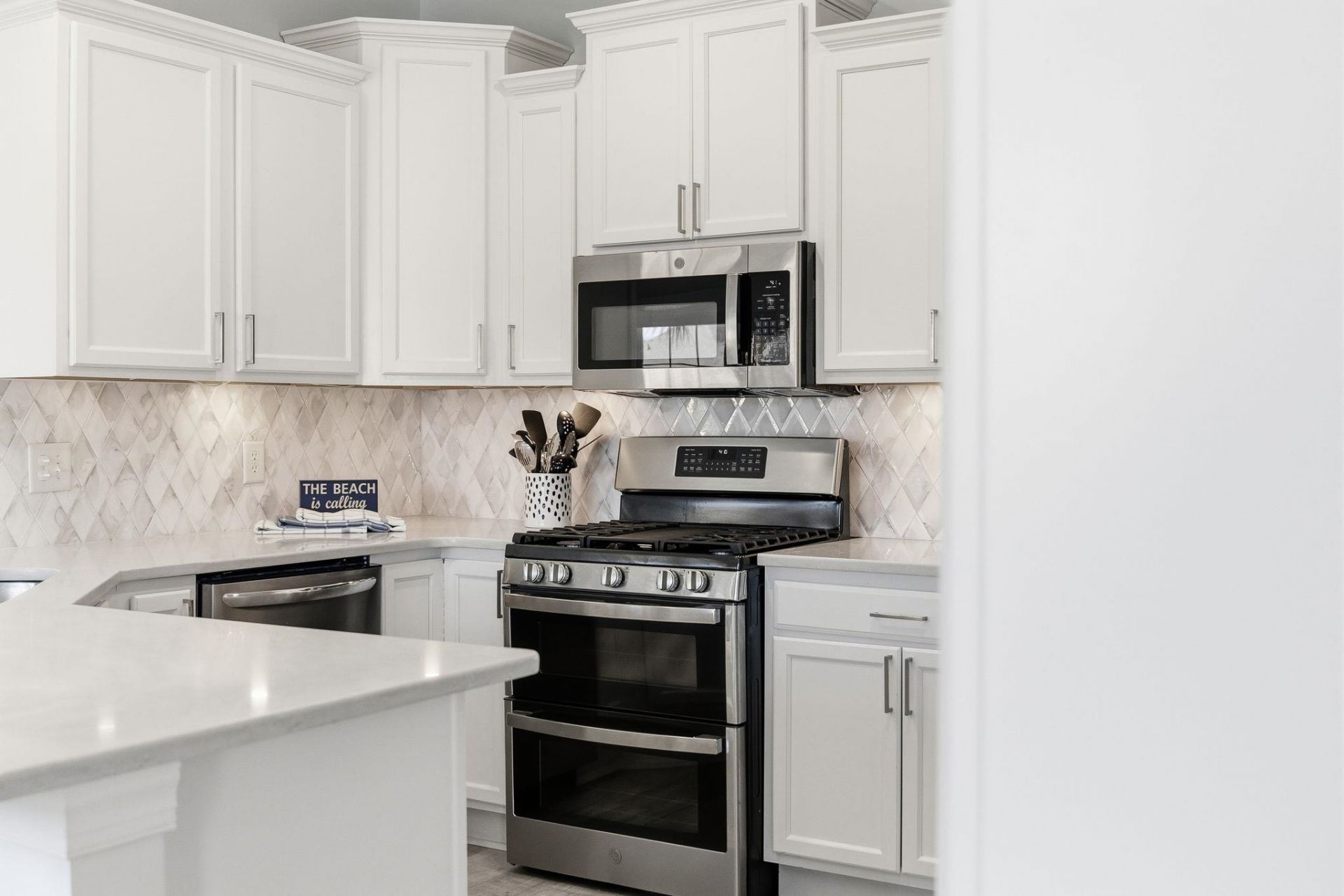 146 Harbor Lights Dr.  Photo 26