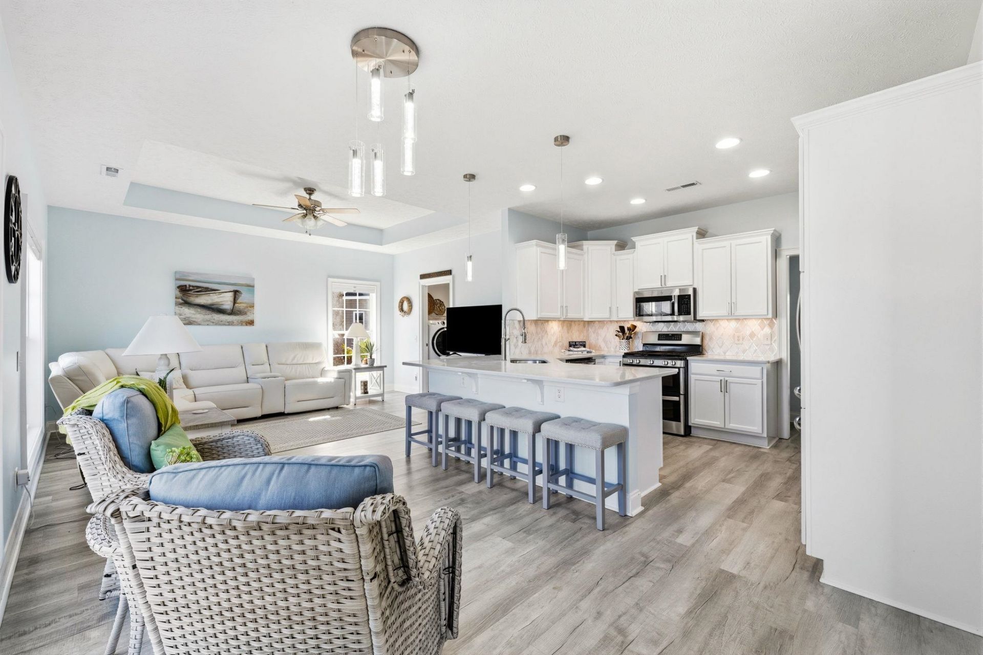 146 Harbor Lights Dr.  Photo 27