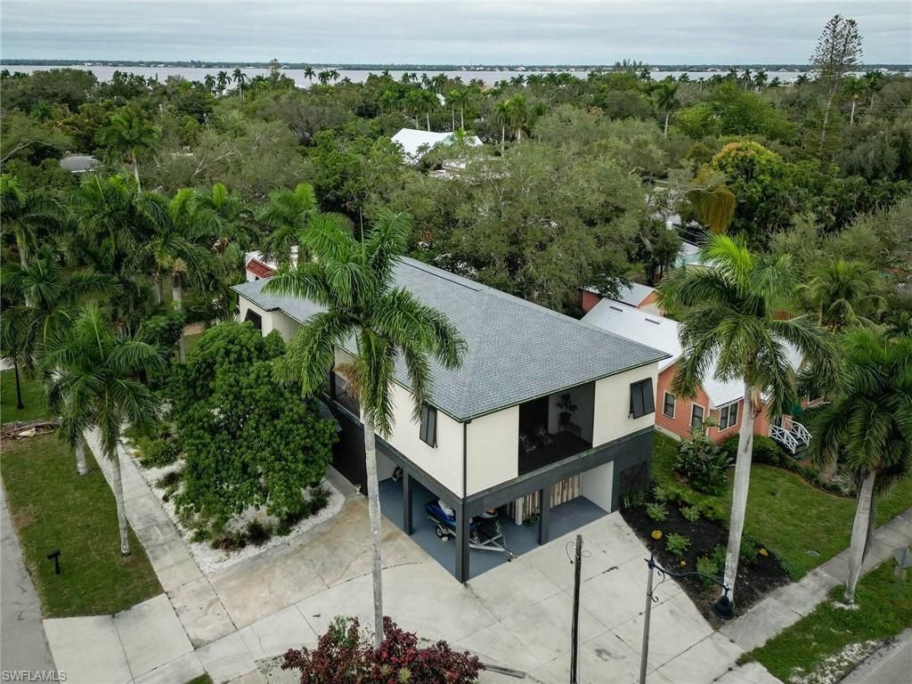 1561 Lynwood Ave, Fort Myers, FL 33901 Photo