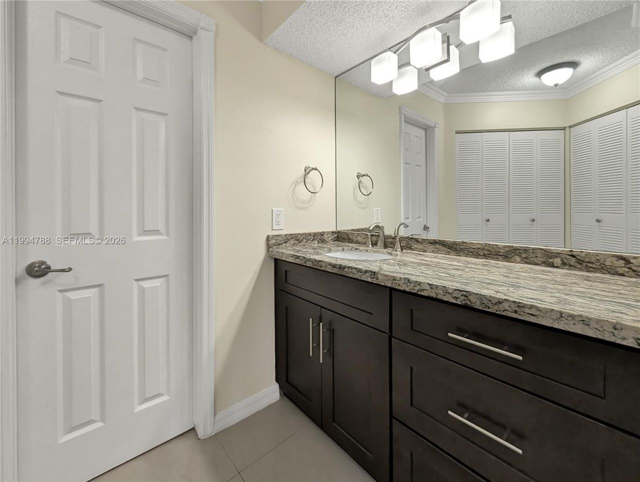 10501 W Broward Blvd , Unit 408, Plantation, FL 33324 Photo