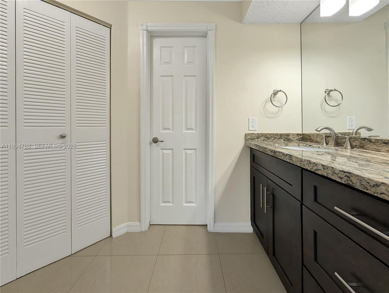 10501 W Broward Blvd, Unit 408, Plantation, FL 33324 Photo
