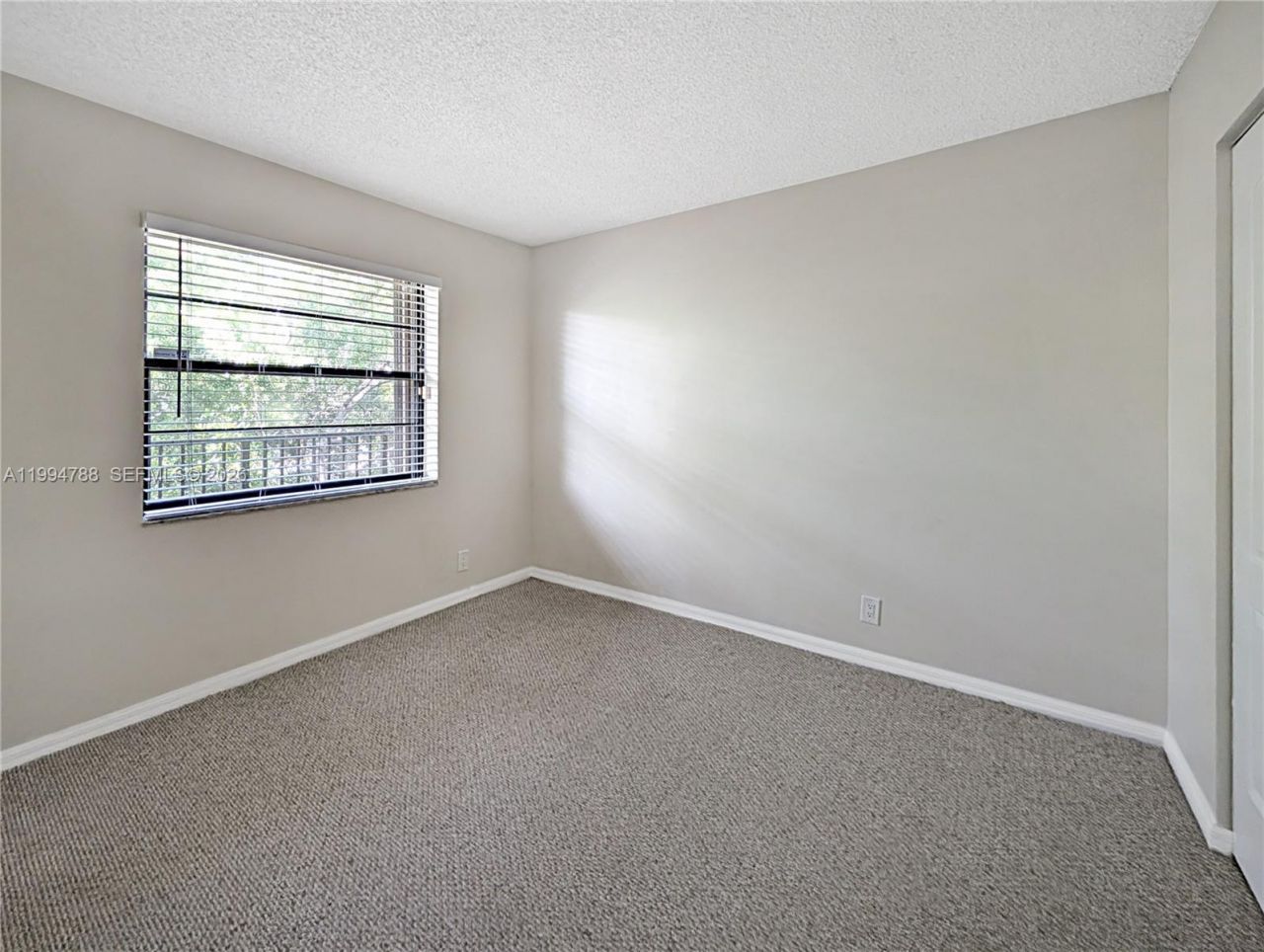10501 W Broward Blvd, Unit 408, Plantation, FL 33324 Photo