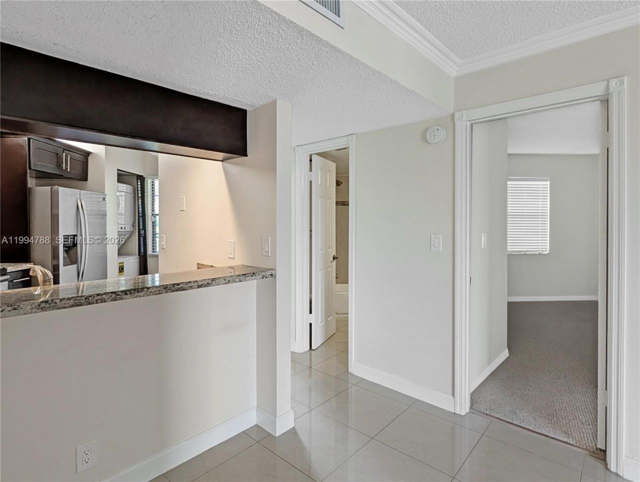 10501 W Broward Blvd , Unit 408, Plantation, FL 33324 Photo