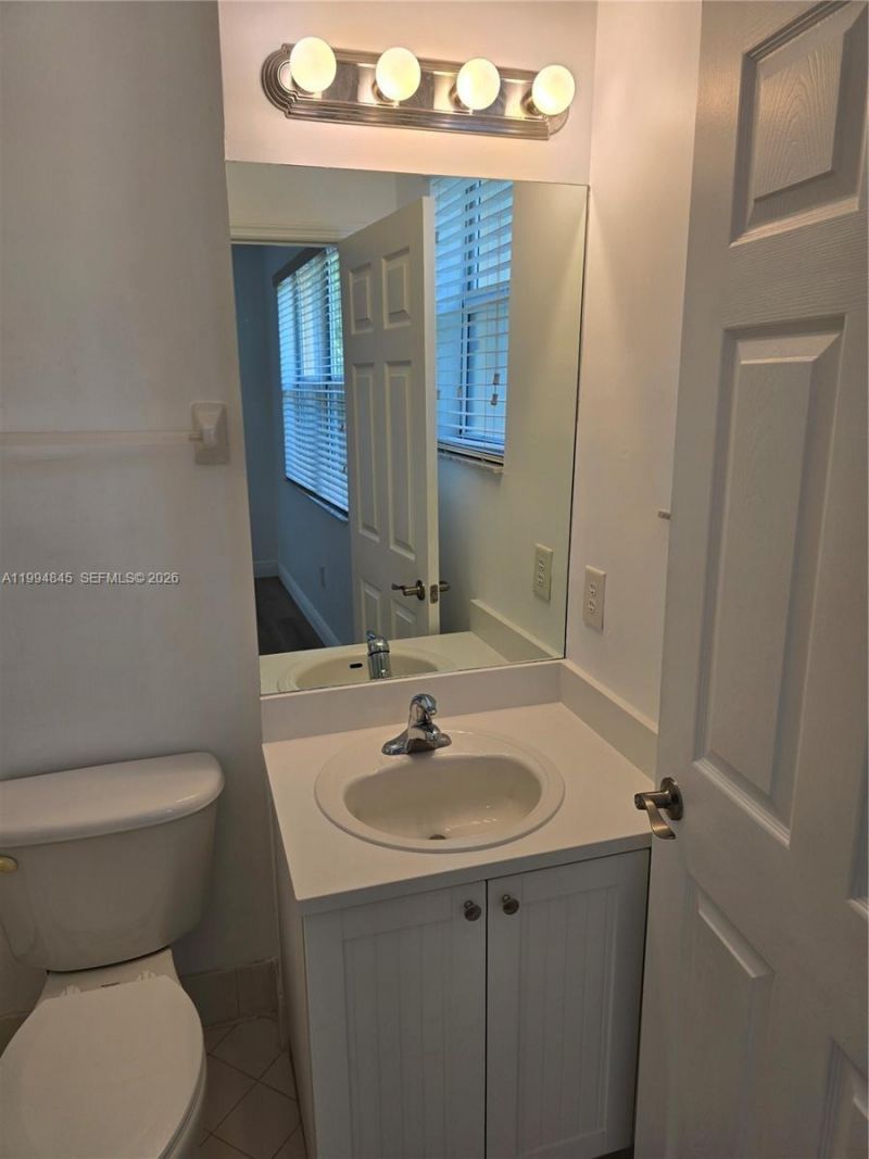 1575 NE 33rd Ave, Unit 104-9, Homestead, FL 33033 Photo