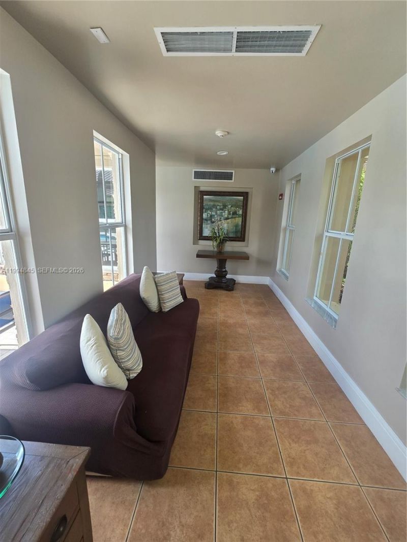 1575 NE 33rd Ave, Unit 104-9, Homestead, FL 33033 Photo