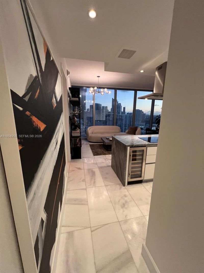 700 NE 26th Ter , Unit 2805, Miami, FL 33137 Photo