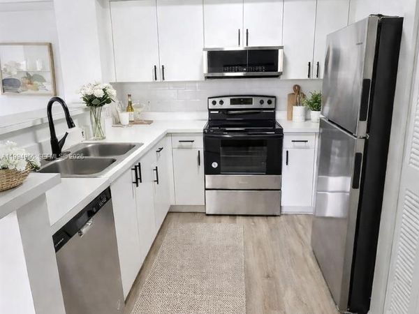 12166 Saint Andrews Pl , Unit 108, Miramar, FL 33025