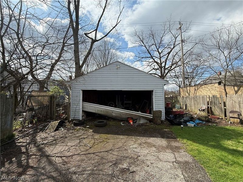 13408 Svec Avenue, Cleveland, OH 44120 Photo 5