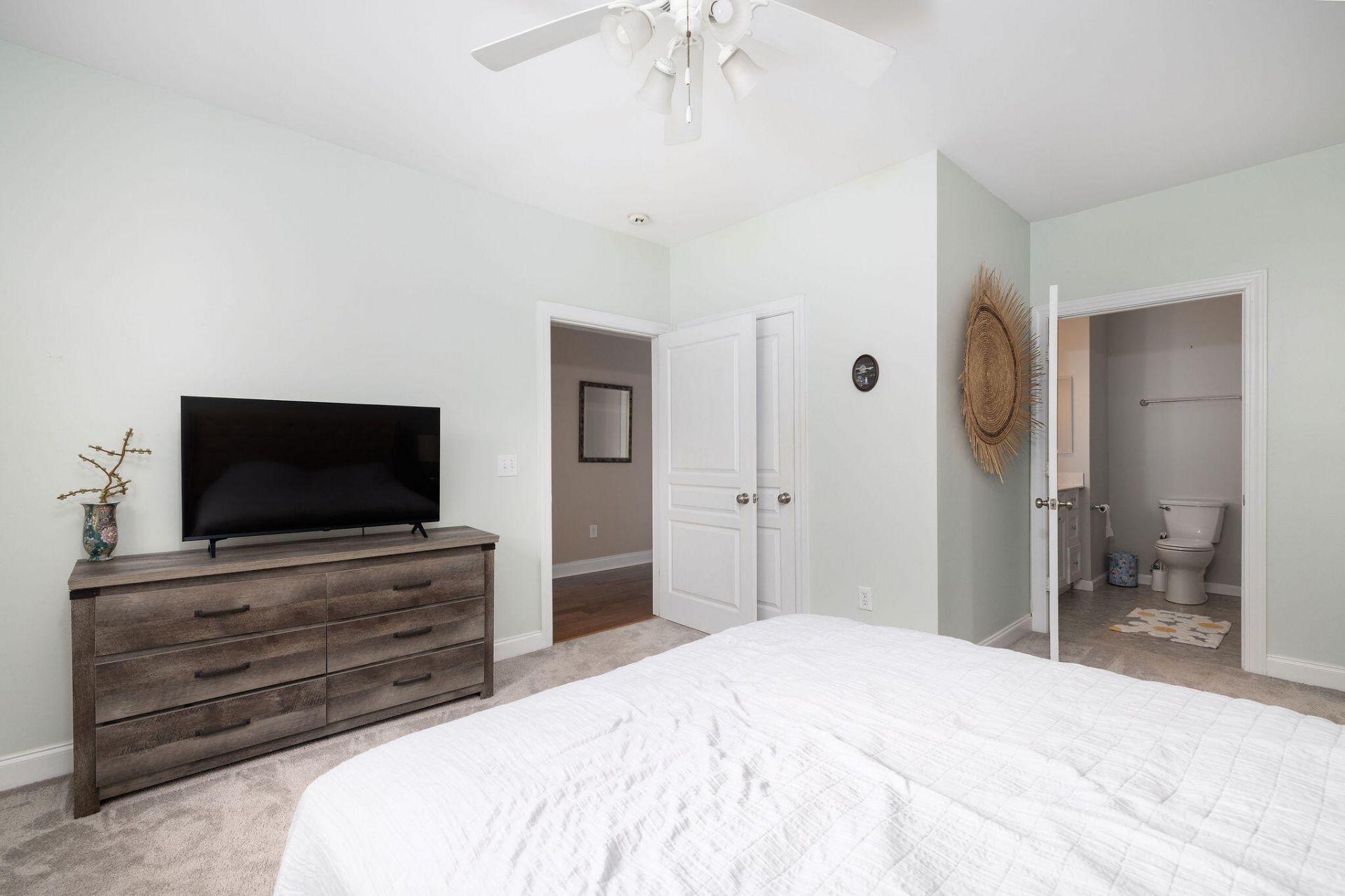 1025 Riverland Woods Place Photo 14