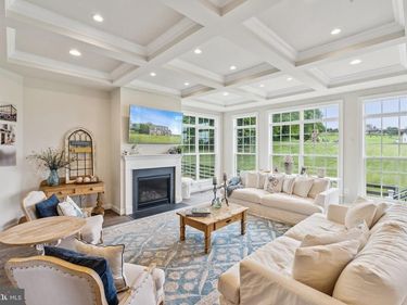 35490 SUNNY RIDGE ROAD, ROUND HILL, VA 20141